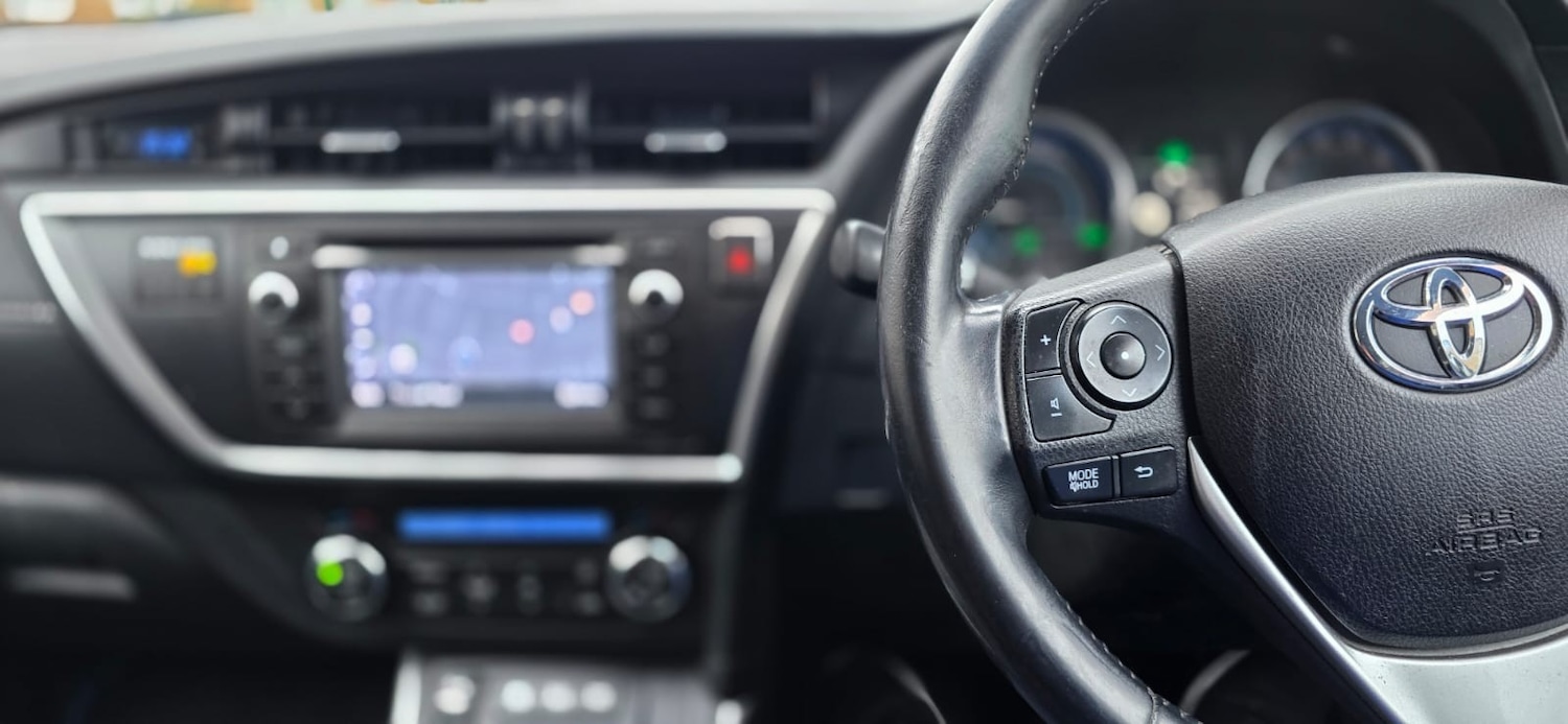 Used Toyota Auris 2013 for sale - 77740149: Photo 8