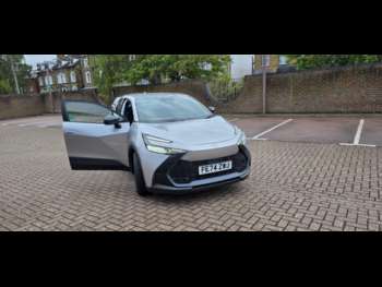Used Toyota C-HR 2024 for sale - 75054707: Photo