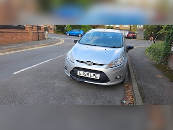2009 (59) - 1.4 Zetec Hatchback 3dr Petrol Manual (133 g/km 94 bhp)