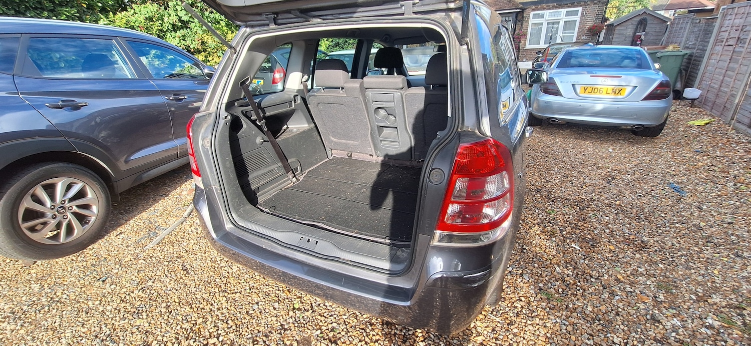 Used Vauxhall Zafira 2011 for sale - 76441871: Photo 4