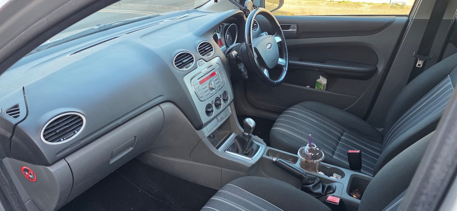 Used Ford Focus 2009 for sale - 77075903: Photo 7