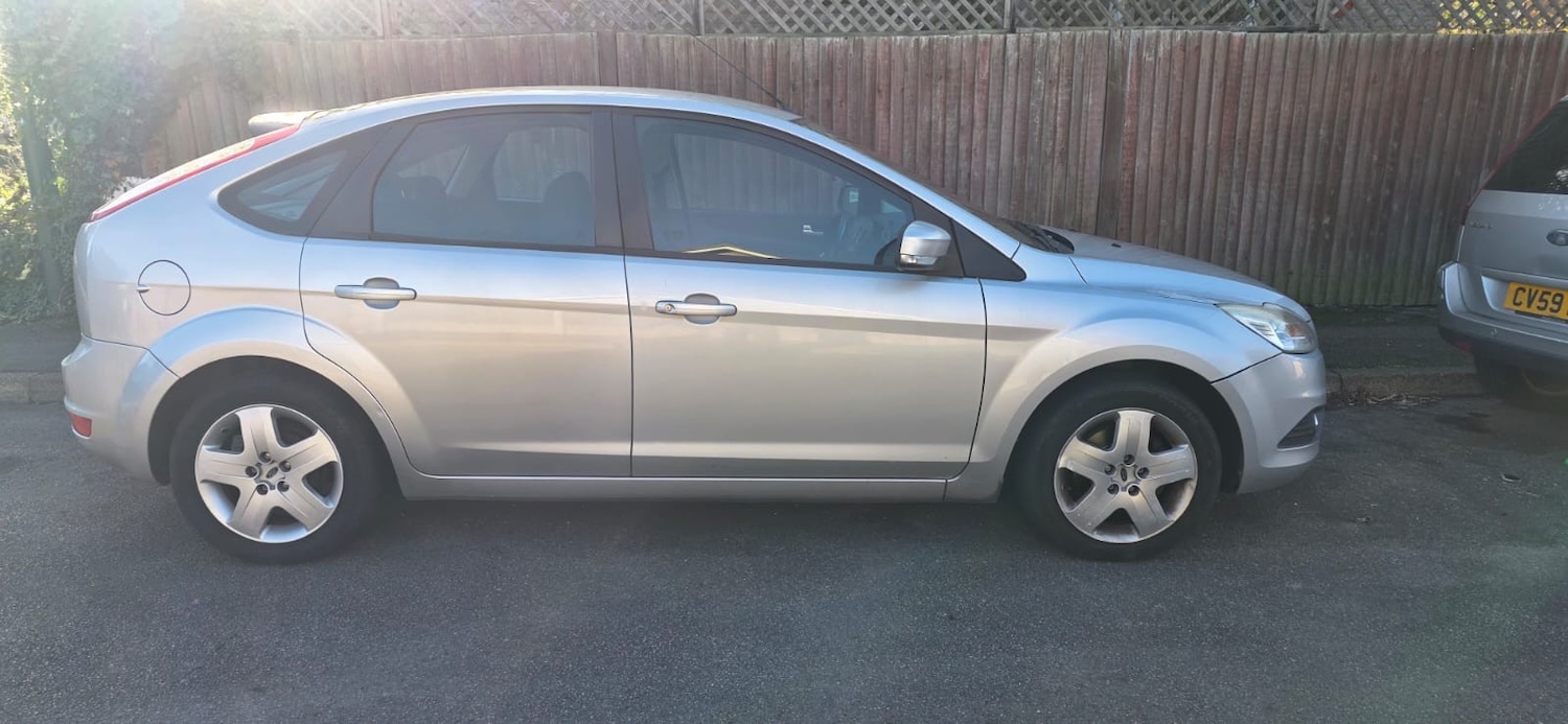 Used Ford Focus 2009 for sale - 77075903: Photo 9