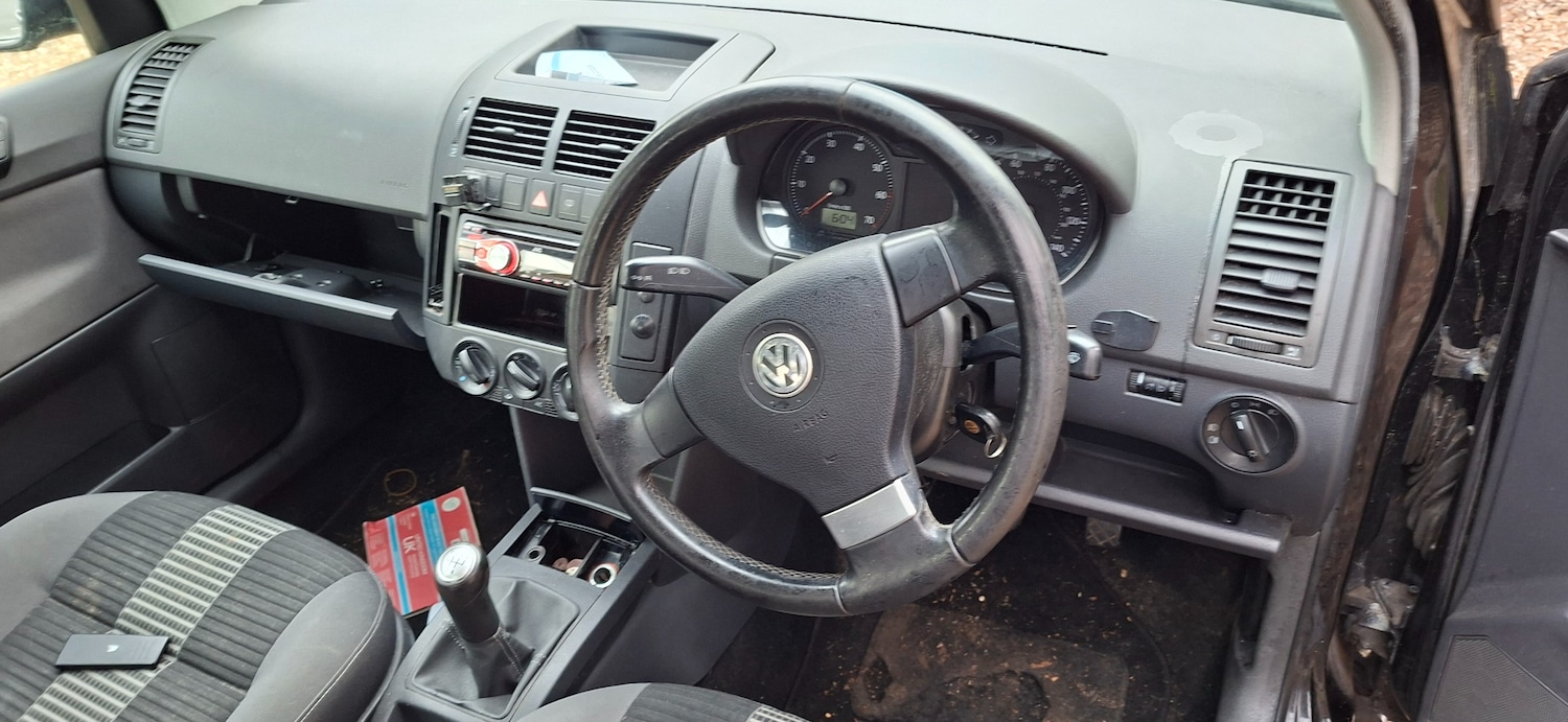 Used Volkswagen Polo 2009 for sale - 78129197: Photo 3