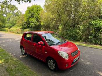 2009 (09) - RED 5-Door