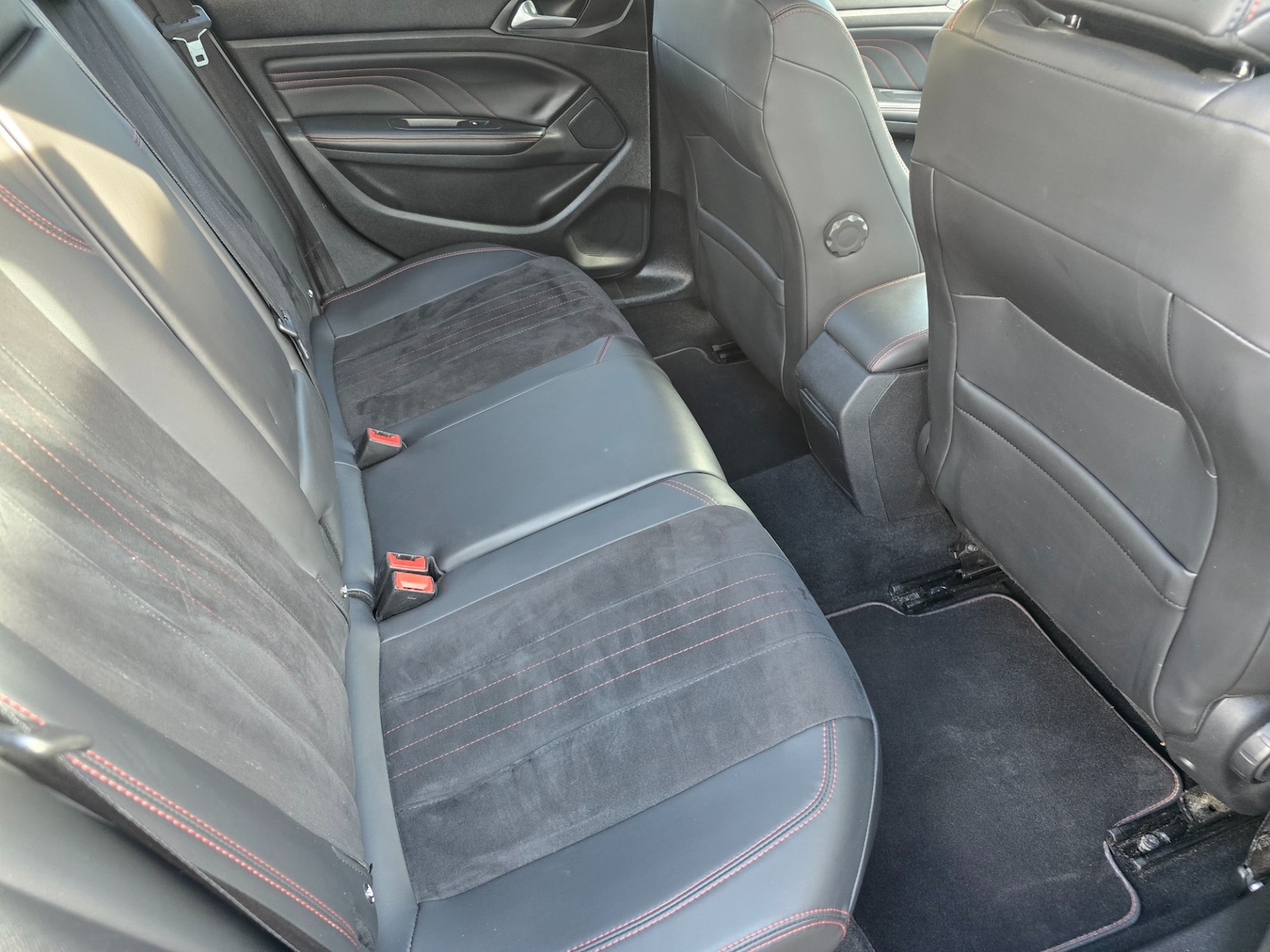 Used Peugeot 308 2018 for sale - 77881494: Photo 13