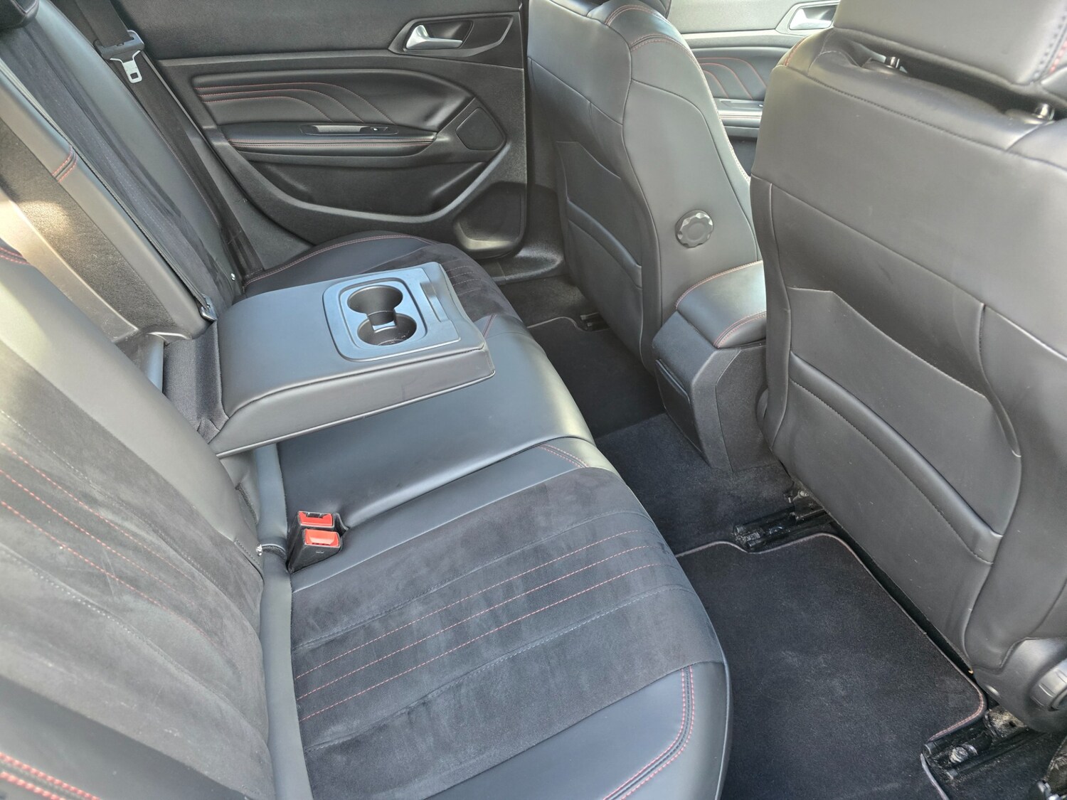 Used Peugeot 308 2018 for sale - 77881494: Photo 14