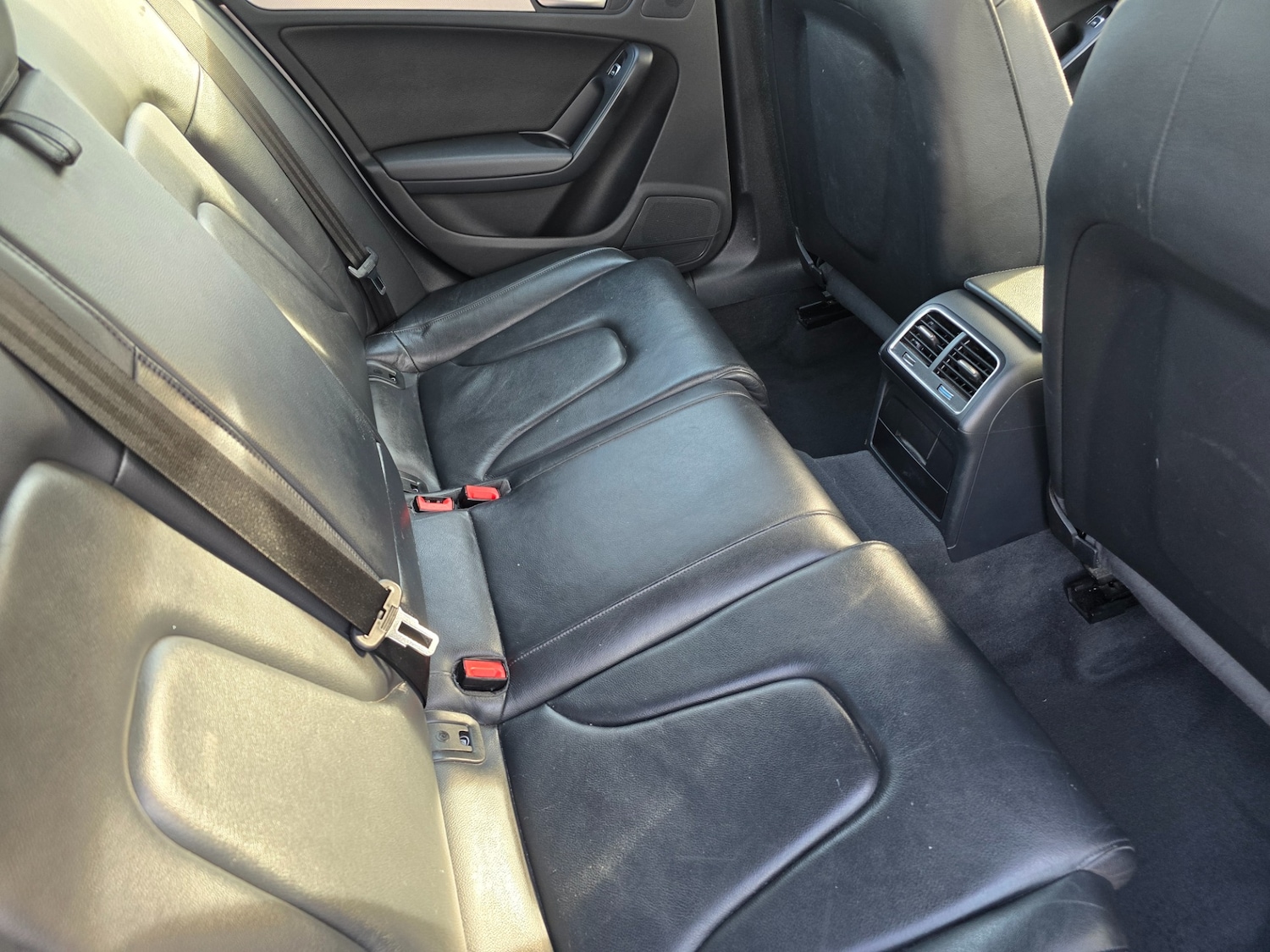 Used Audi A4 2015 for sale - 77851765: Photo 16