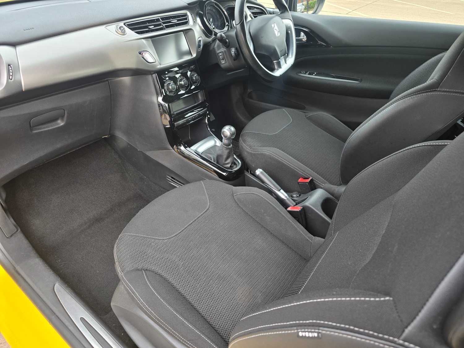 Used DS Automobiles DS 3 2017 for sale - 77637222: Photo 10