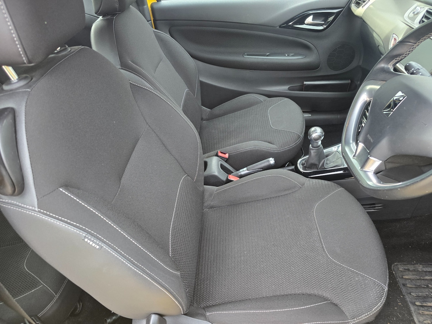 Used DS Automobiles DS 3 2017 for sale - 77637222: Photo 15