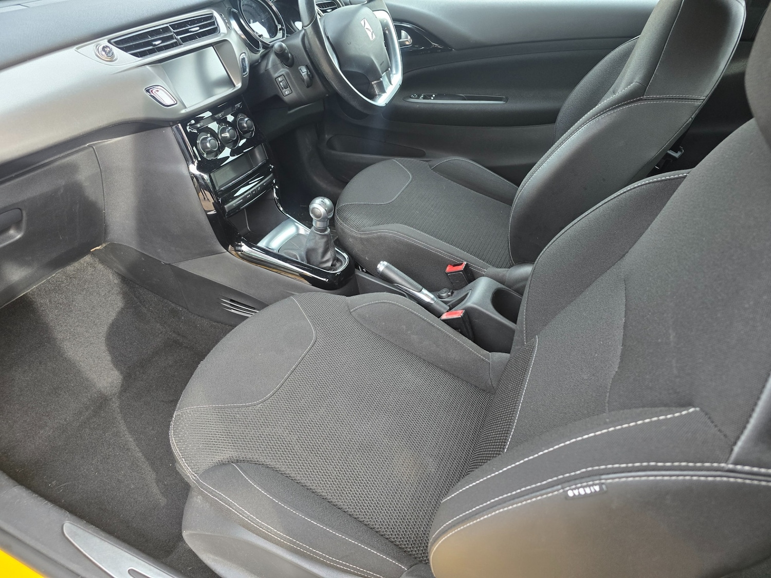 Used DS Automobiles DS 3 2017 for sale - 77637222: Photo 9