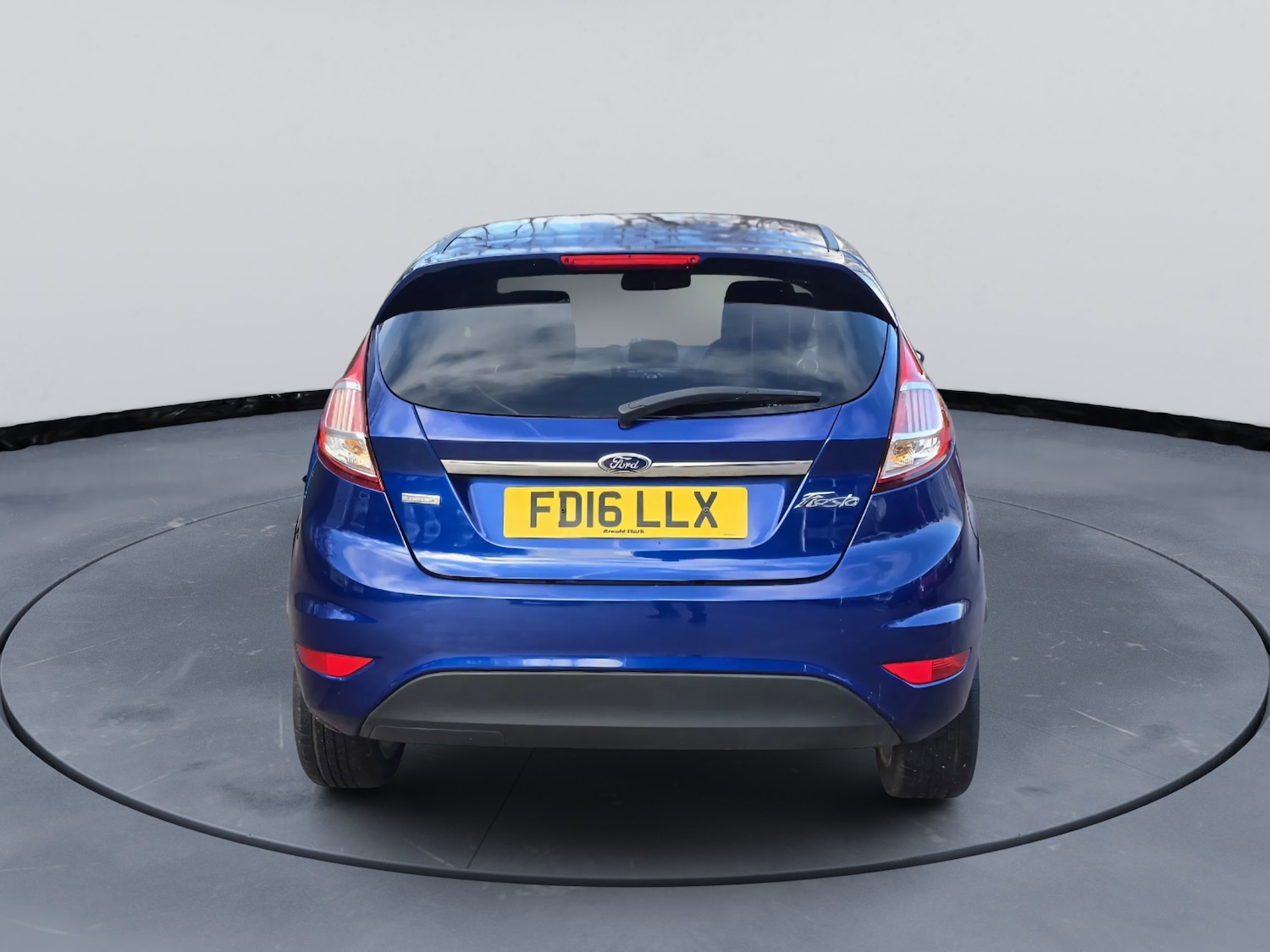 Used Ford Fiesta 2016 for sale - 77228272: Photo 4