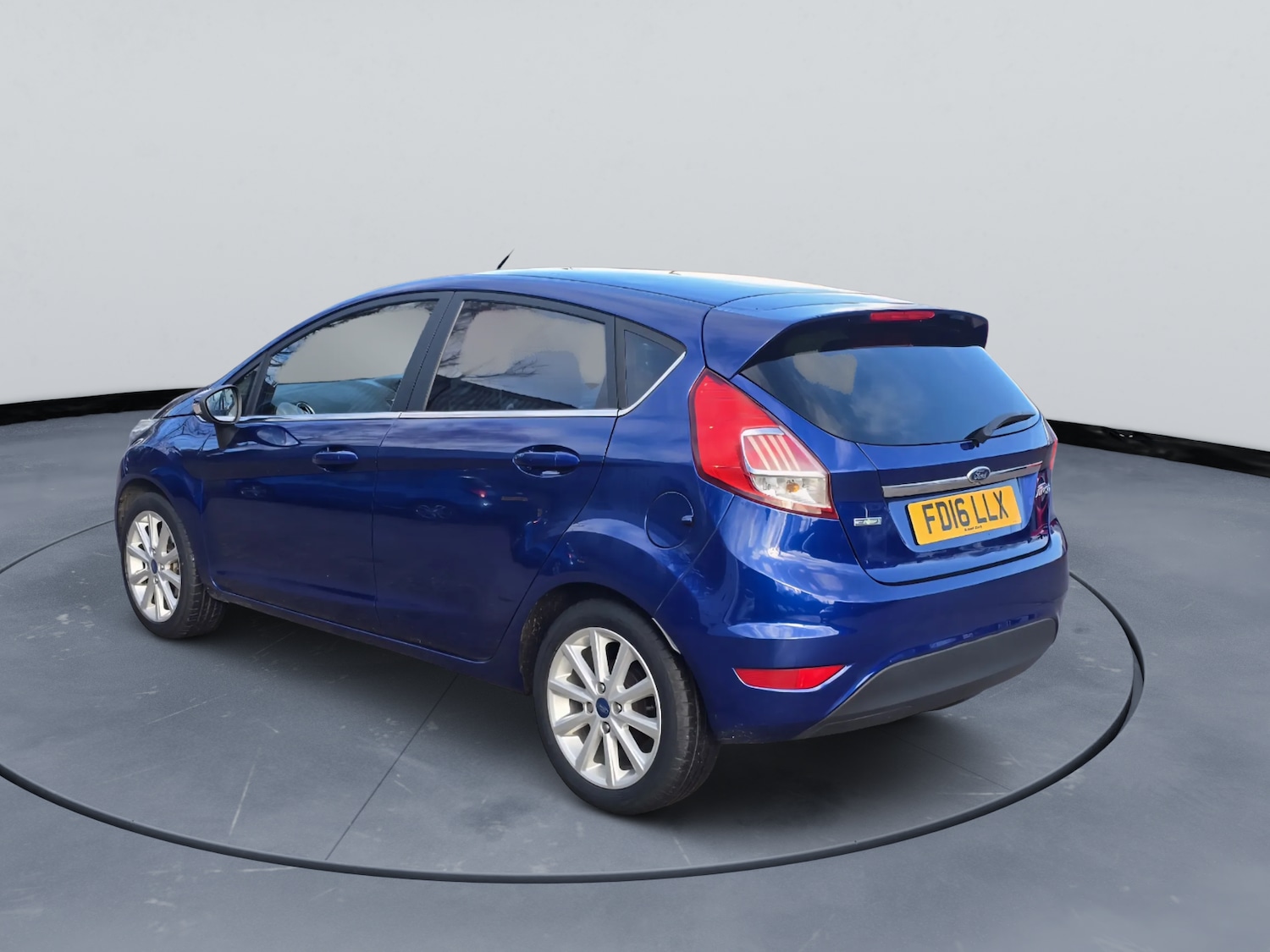 Used Ford Fiesta 2016 for sale - 77228272: Photo 5