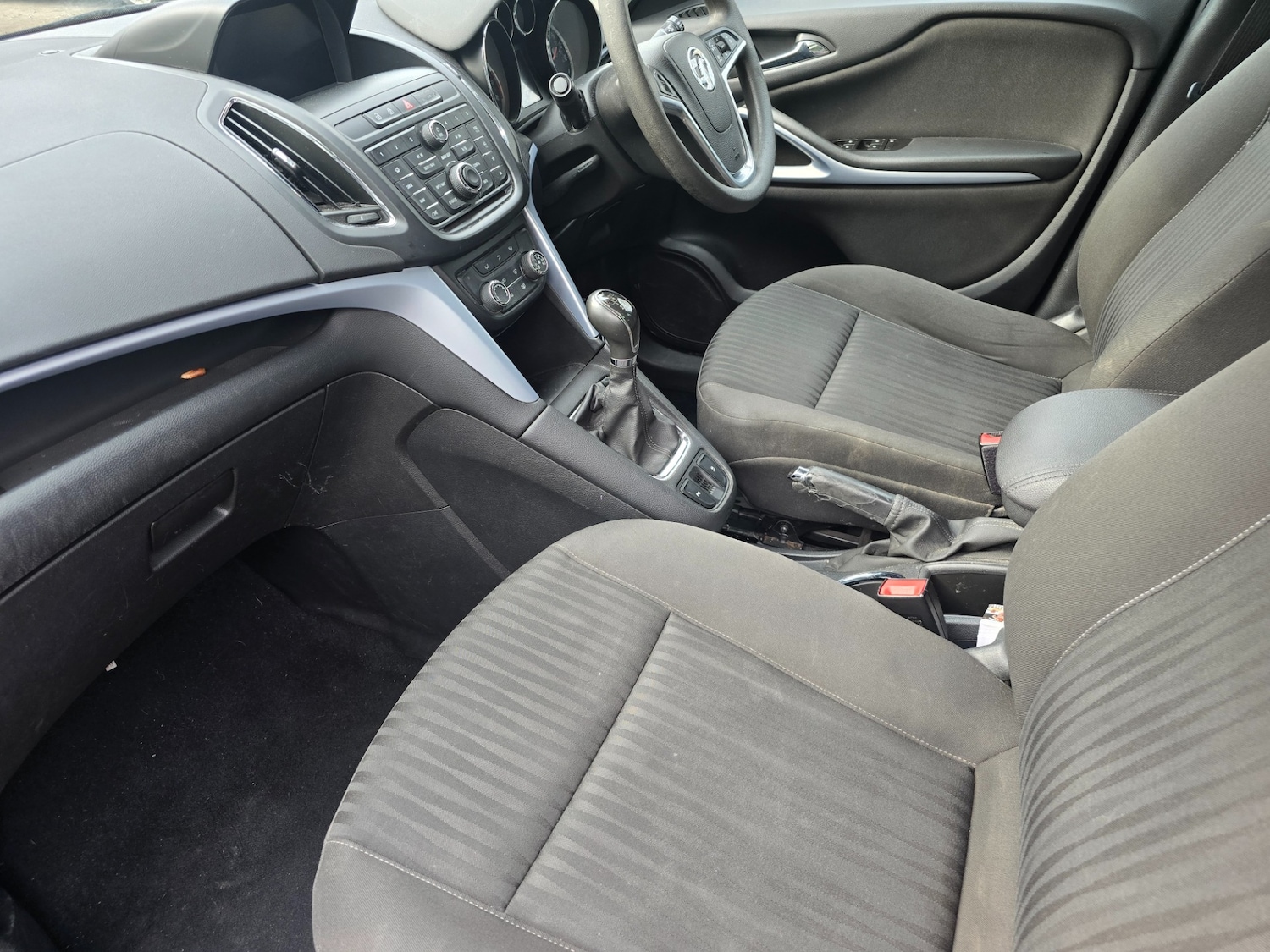 Used Vauxhall Zafira 2016 for sale - 77982228: Photo 8