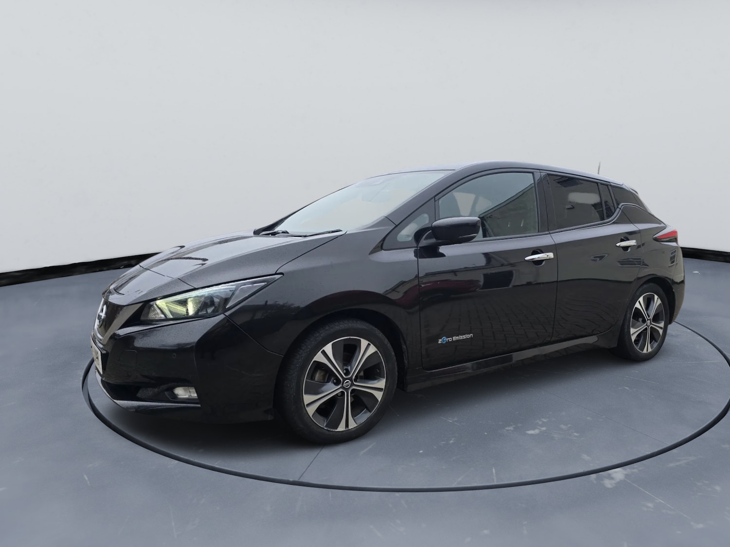 Used Nissan Leaf 2018 for sale - 76364831: Photo 8