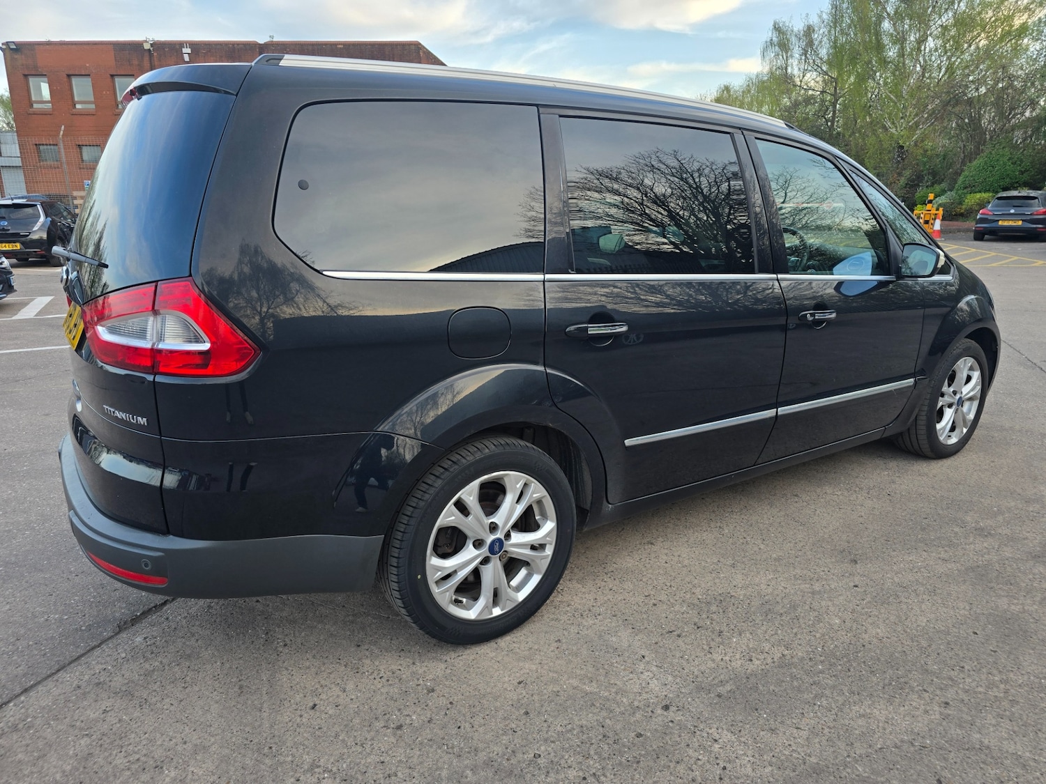 Used Ford Galaxy 2013 for sale - 78223044: Photo 4