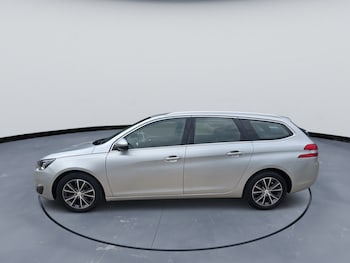 Used Peugeot 308 2016 for sale - 75453880: Photo