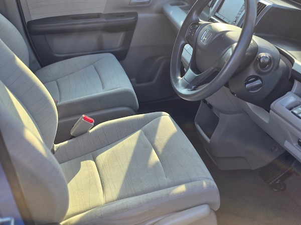 Used Honda Stepwagon 2021 for sale - 74155140: Photo 13