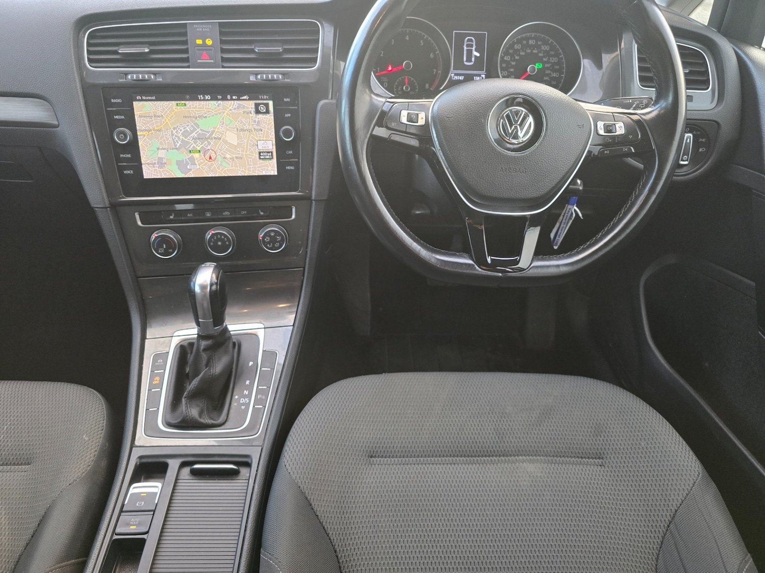 Used Volkswagen Golf 2017 for sale - 76904925: Photo 18
