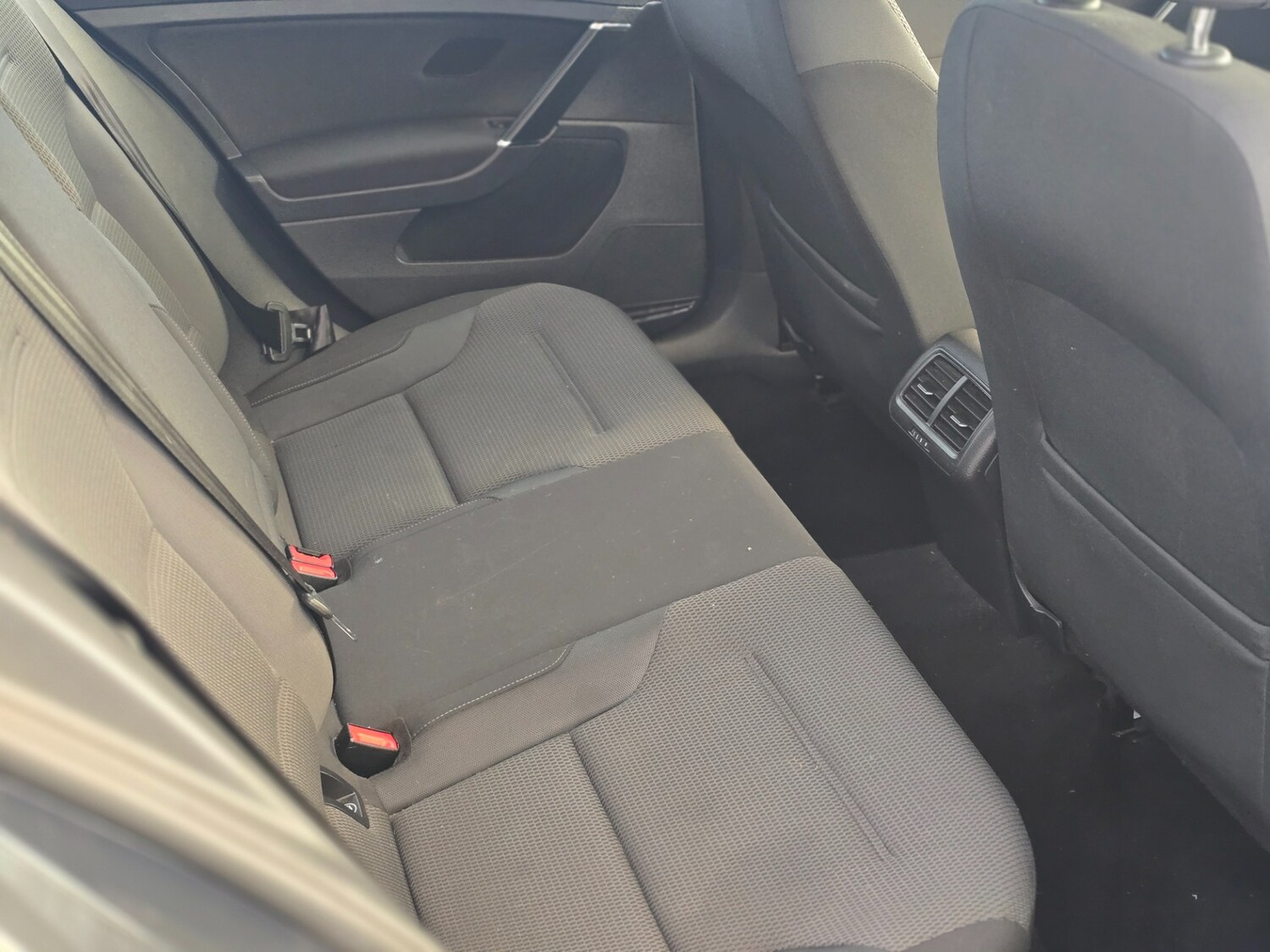 Used Volkswagen Golf 2017 for sale - 76904925: Photo 20