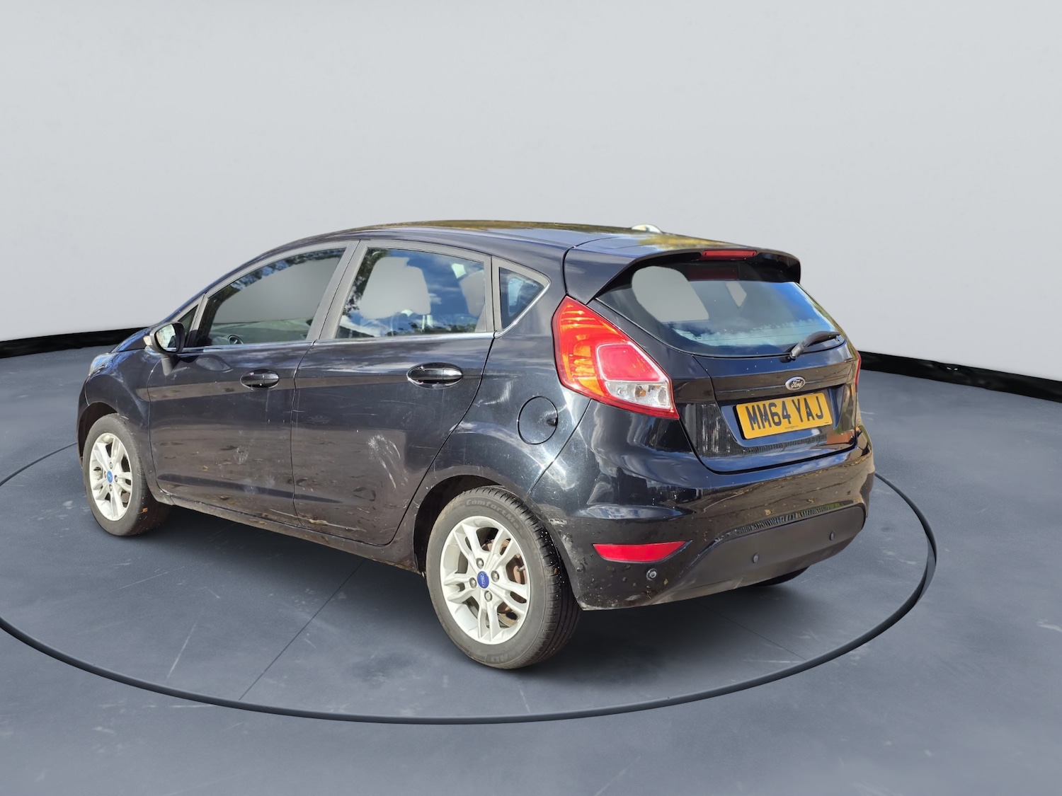 Used Ford Fiesta 2015 for sale - 76364300: Photo 6