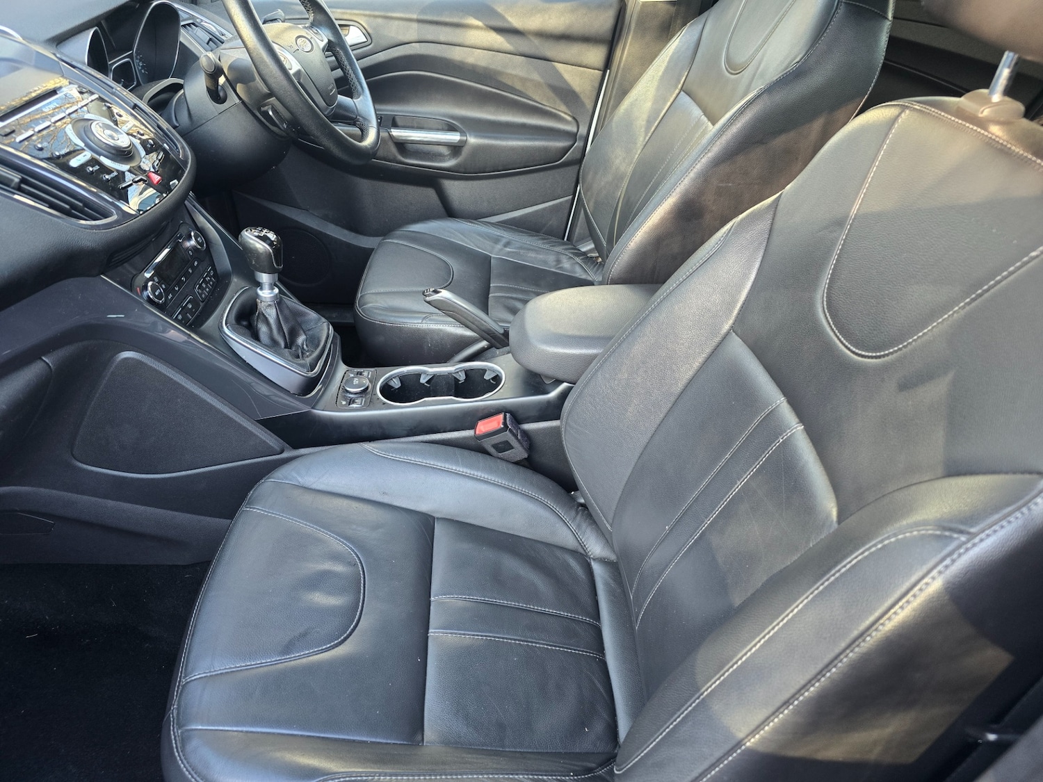 Used Ford Kuga 2015 for sale - 77213659: Photo 13