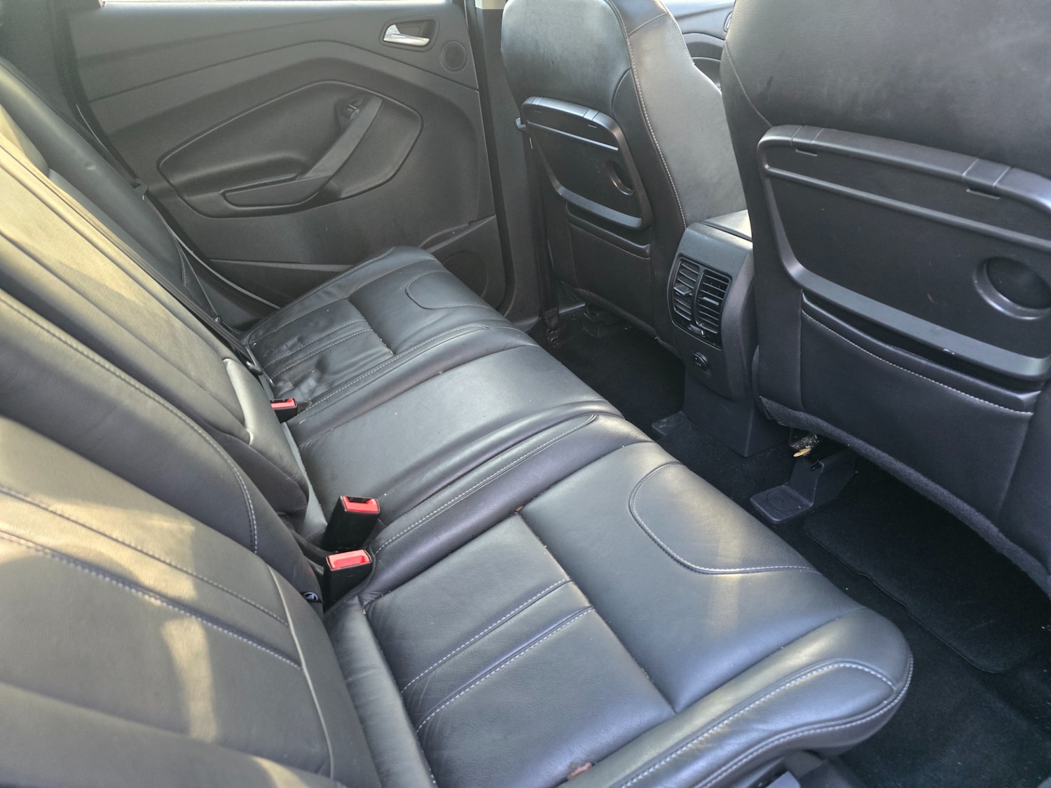 Used Ford Kuga 2015 for sale - 77213659: Photo 18