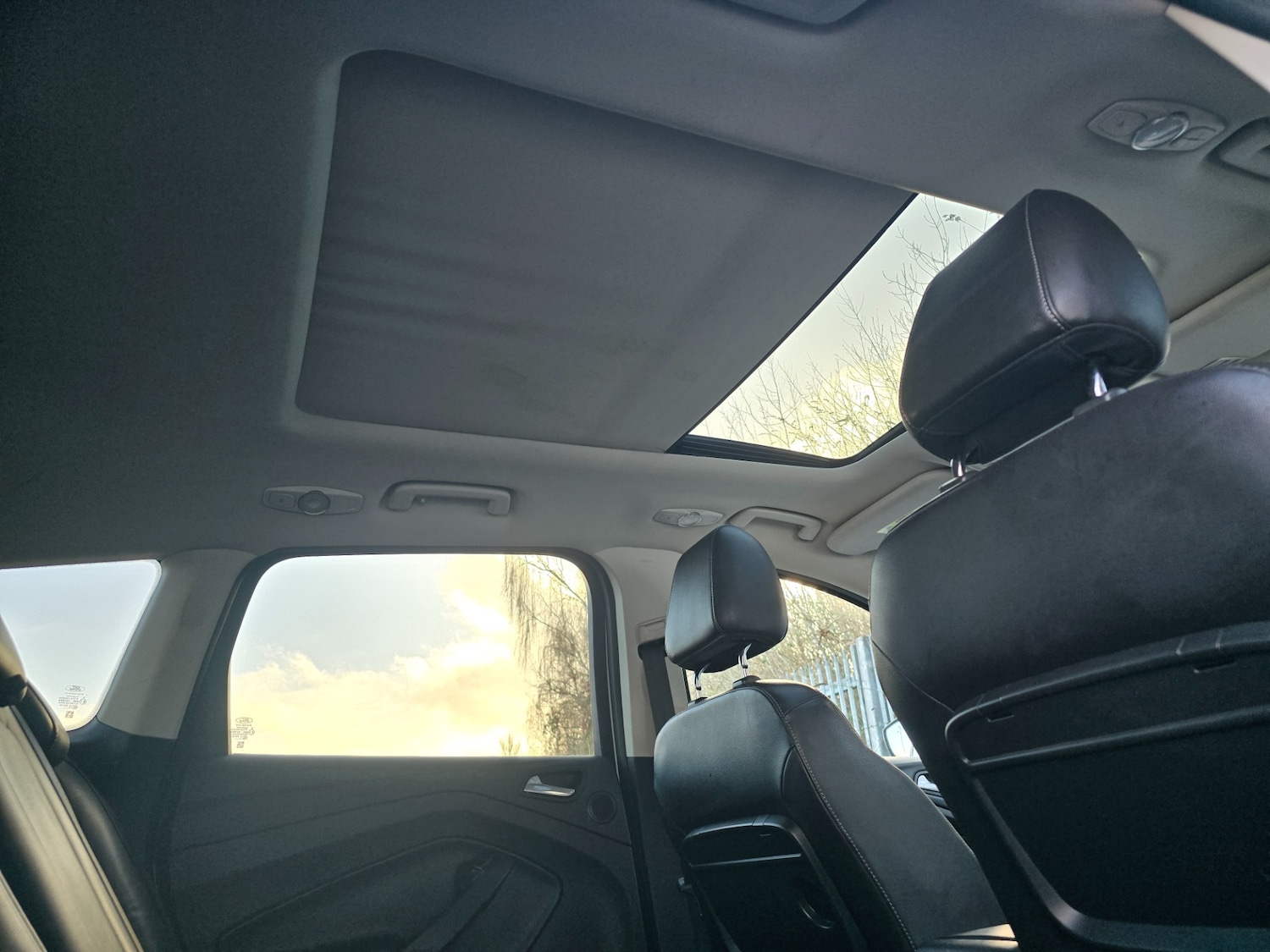 Used Ford Kuga 2015 for sale - 77213659: Photo 24