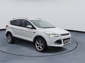 Used Ford Kuga 2015 for sale - 77213659: Photo
