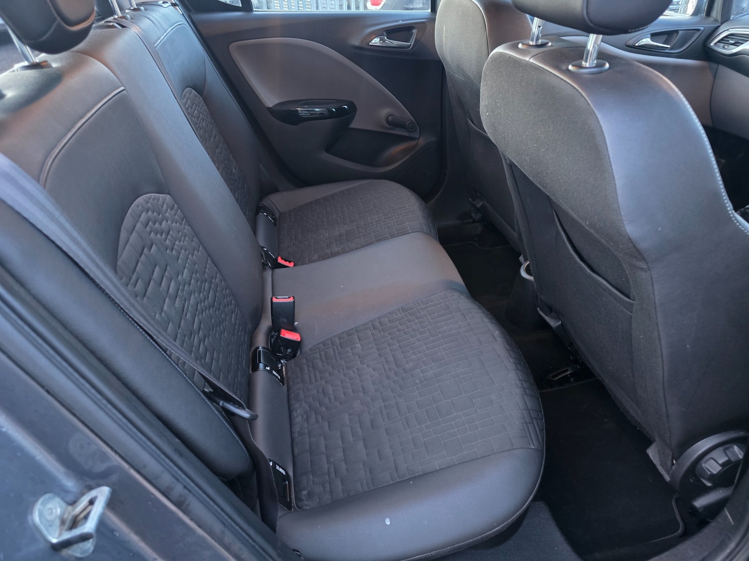 Used Vauxhall Corsa 2015 for sale - 77357599: Photo 19