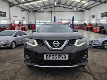 Used Nissan X-Trail 2016 for sale - 77793038: Photo