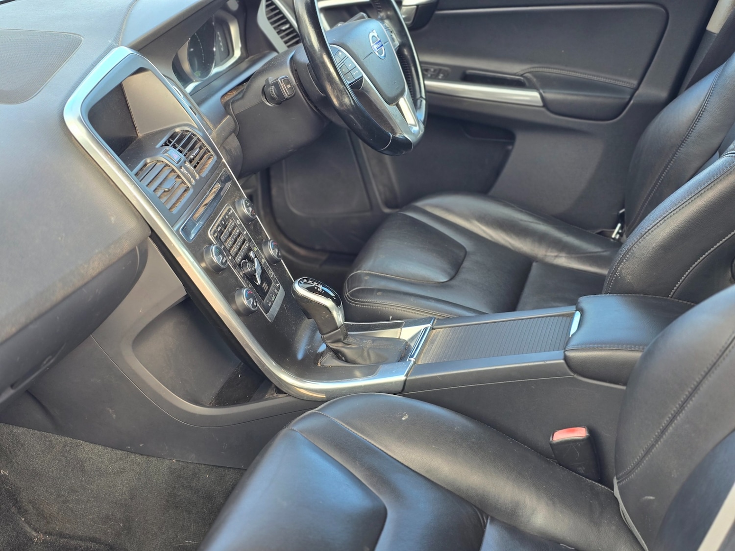 Used Volvo XC60 2013 for sale - 76364370: Photo 12