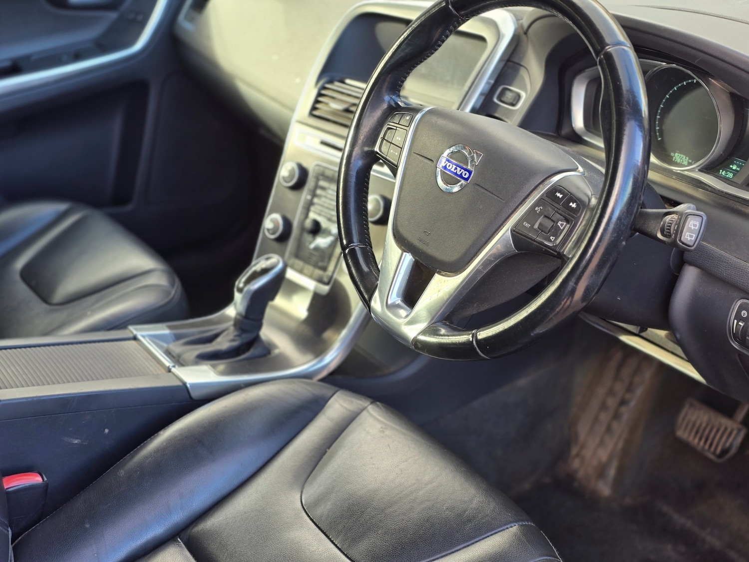 Used Volvo XC60 2013 for sale - 76364370: Photo 14