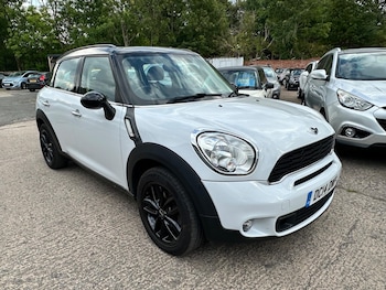 MINI - Countryman