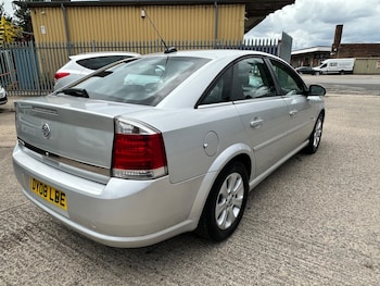 Used Vauxhall Vectra 2008 for sale - 75717803: Photo
