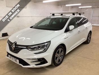 Used Renault Megane 2022 for sale - 78758200: Photo