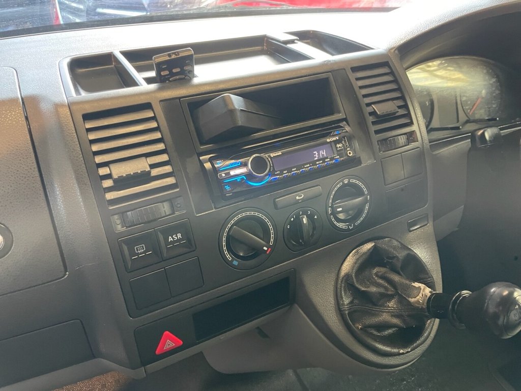 Used Volkswagen Transporter 2006 for sale - 77936373: Photo 12