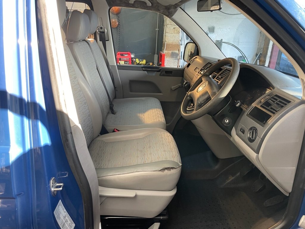 Used Volkswagen Transporter 2006 for sale - 77936373: Photo 17