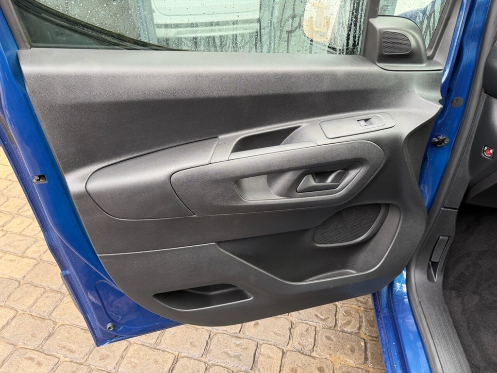 Used Vauxhall Combo 2020 for sale - 77936182: Photo 17