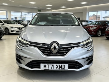 Used Renault Megane 2022 for sale - 79575441: Photo