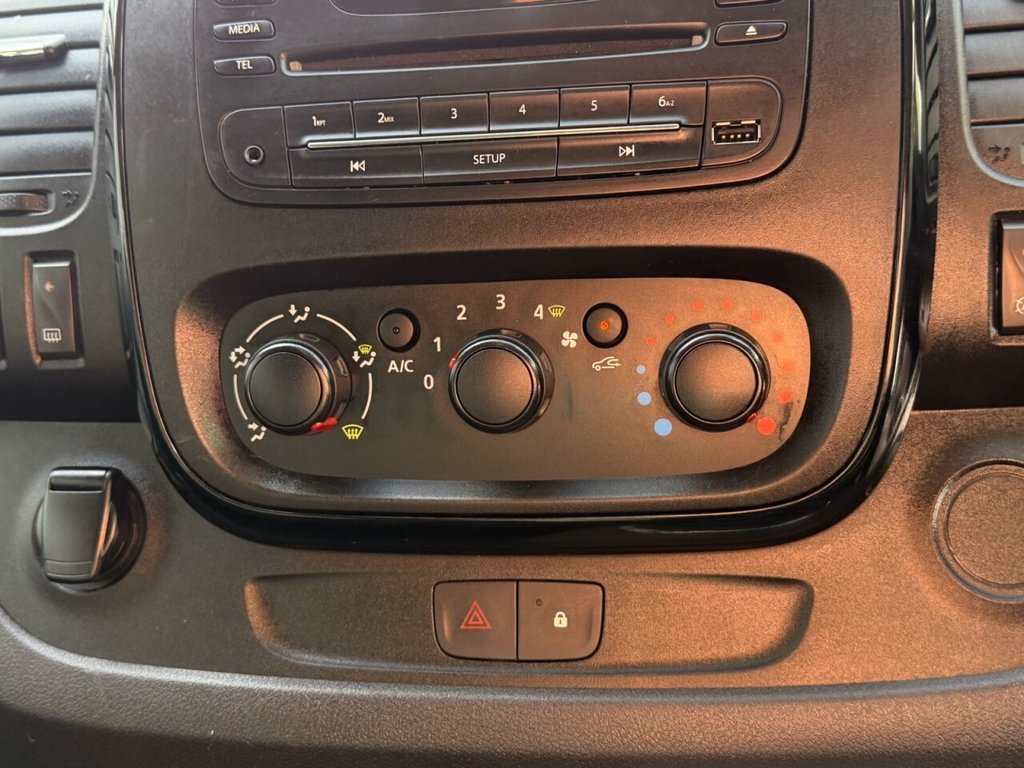 Used Vauxhall Vivaro 2018 for sale - 77936333: Photo 17