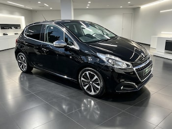 Used Peugeot 208 2019 for sale - 79575557: Photo