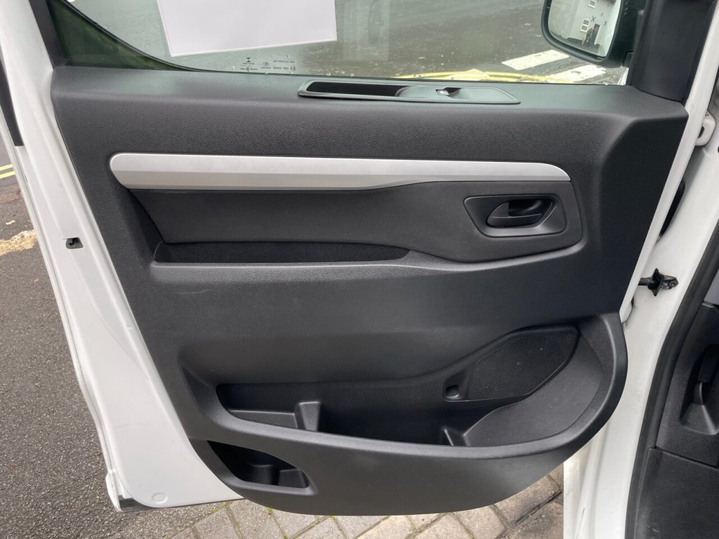 Used Vauxhall Vivaro 2019 for sale - 77936066: Photo 23