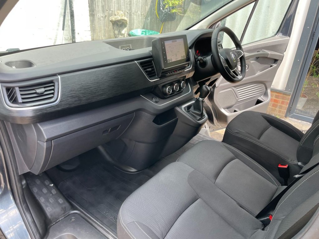Used Renault Trafic 2022 for sale - 77936437: Photo 12