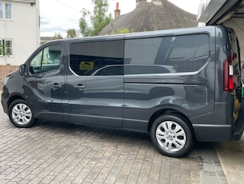 Used Renault Trafic 2022 for sale - 77936437: Photo
