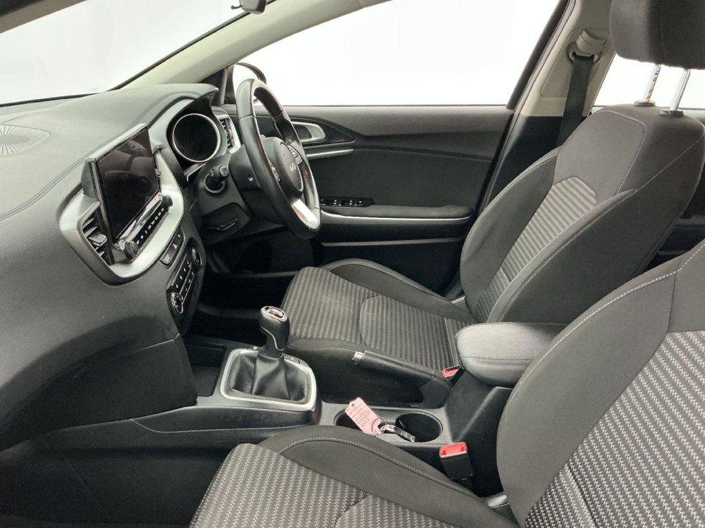 Used Kia Ceed 2023 for sale - 78134583: Photo 11