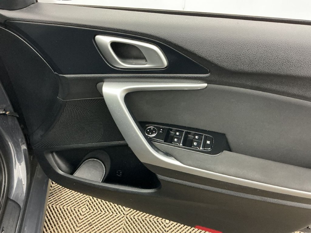 Used Kia Ceed 2023 for sale - 78134583: Photo 8