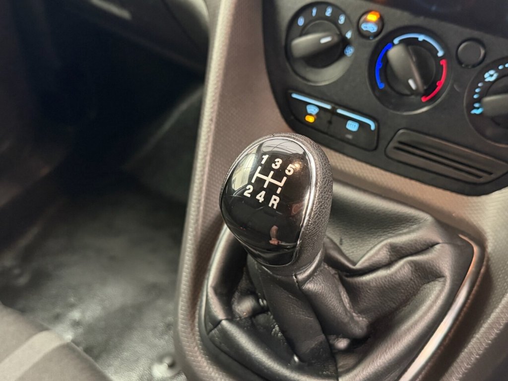 Used Ford Transit Connect 2017 for sale - 77936508: Photo 26