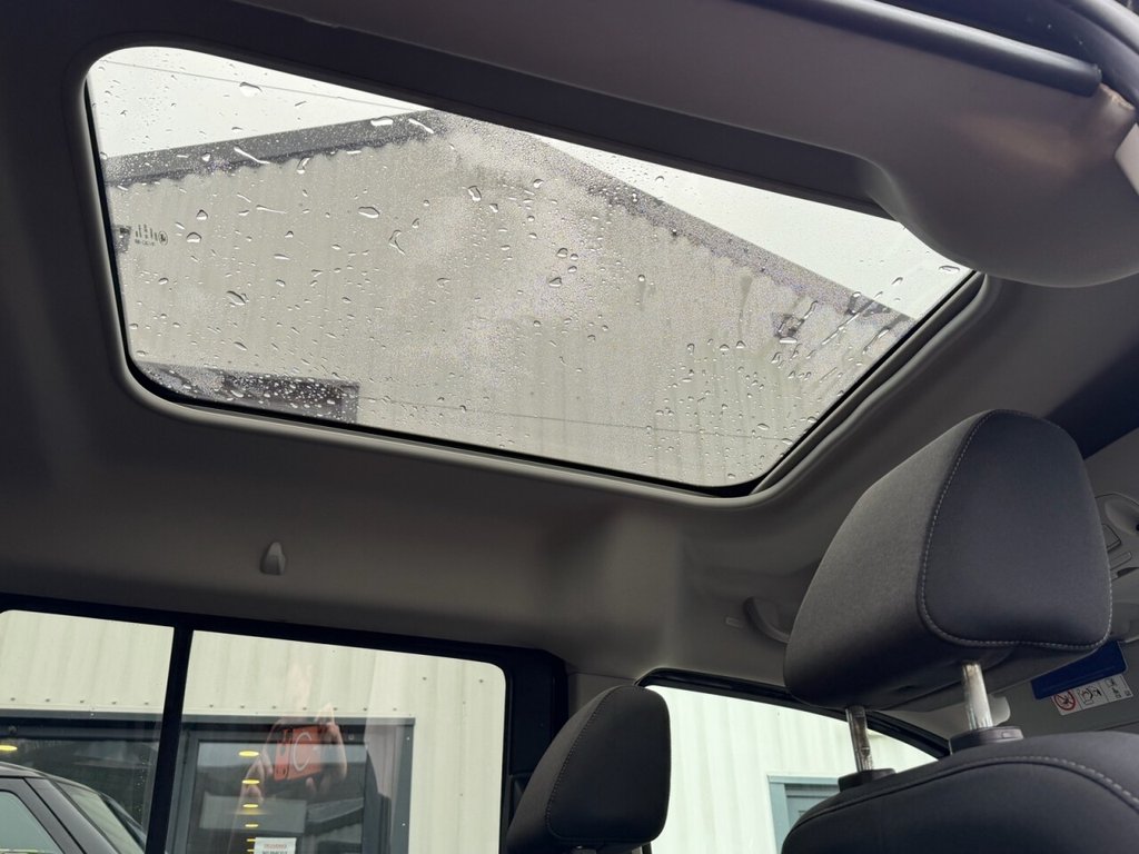 Used Ford Grand Tourneo Connect 2019 for sale - 77936556: Photo 18