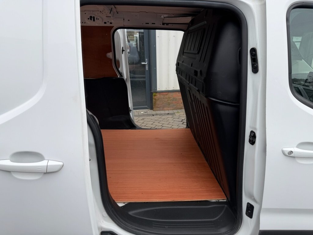 Used Vauxhall Combo 2021 for sale - 77936359: Photo 12