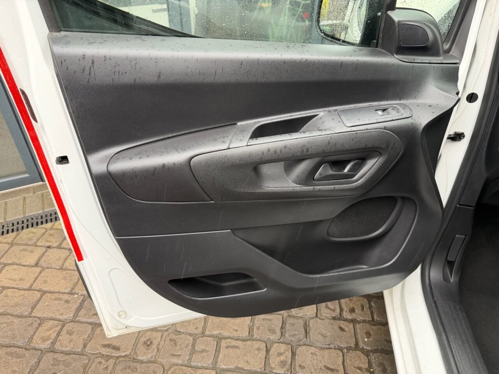 Used Vauxhall Combo 2021 for sale - 77936359: Photo 22